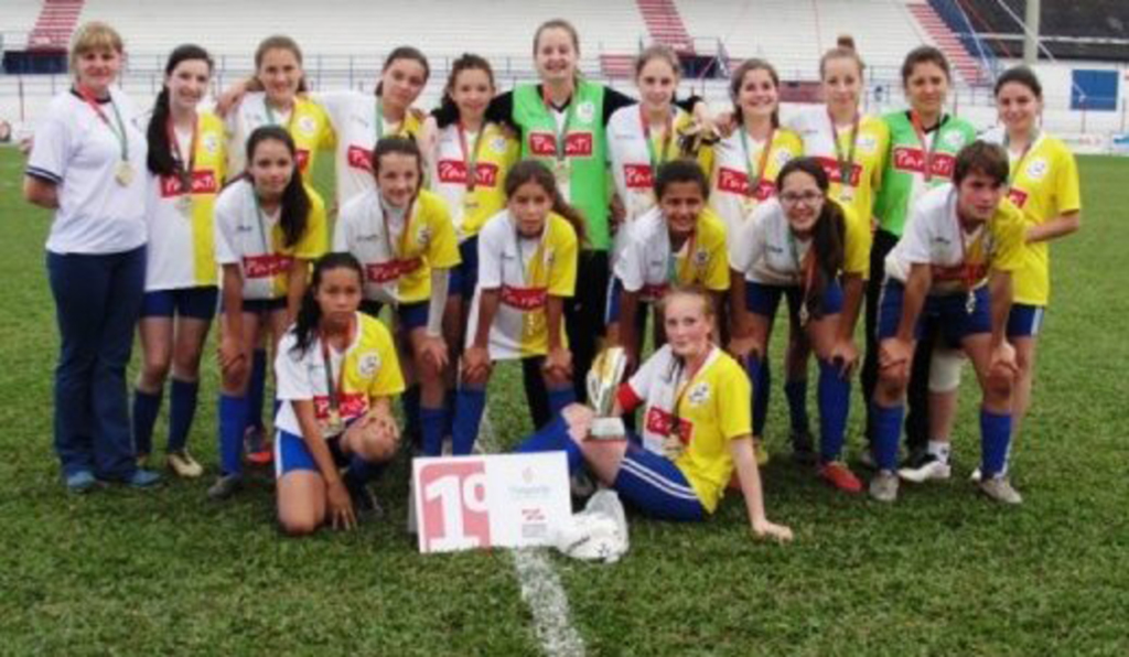 Escola de Capinzal representa a região na etapa estadual do Moleque Bom de Bola