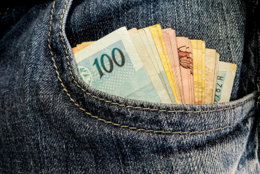 Pagamento dos salários de julho dos servidores se inicia nesta terça-feira