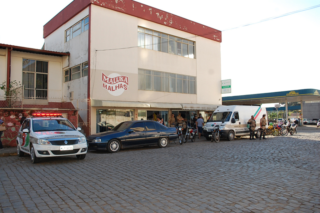 PM faz operação especial contra motos irregulares em Anita Garibaldi