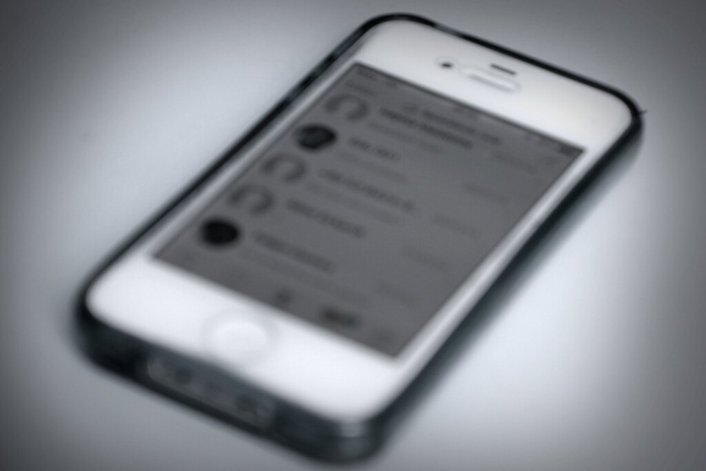Whatsapp limita encaminhamento de mensagens para combater fake news