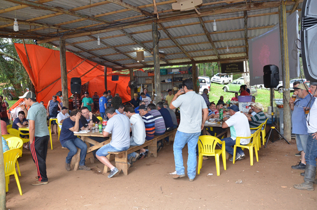 Acampamento reuniu amigos do Quinho