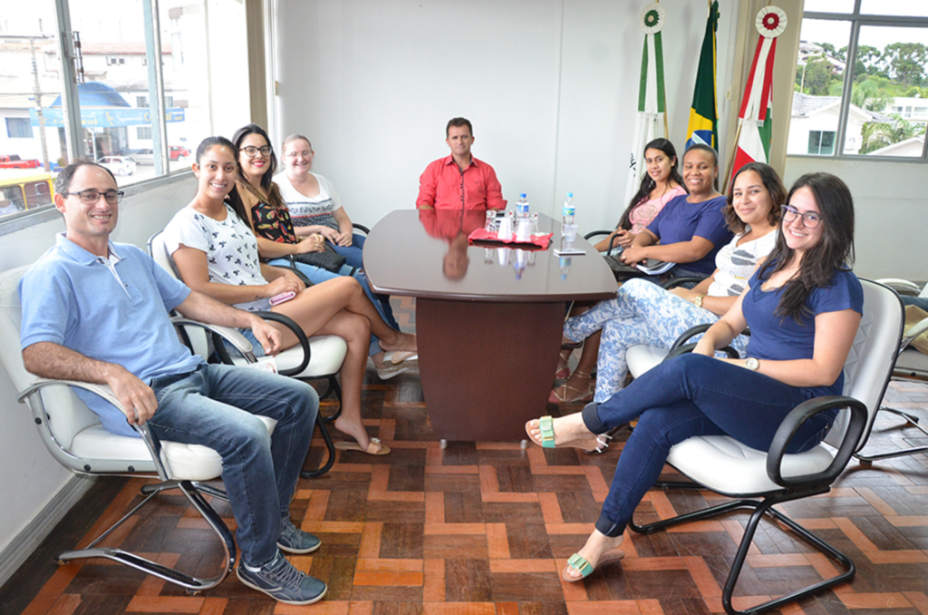 Prefeitura de Anita se compromete a ajudar nas despesas da ASSUAG