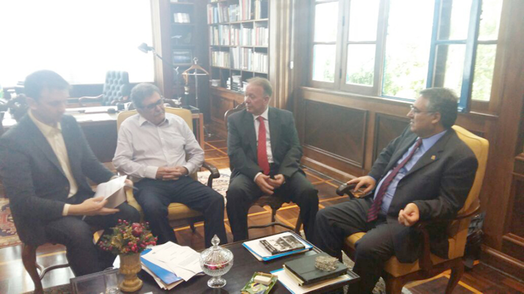 Governador Colombo autoriza reinício das obras na SC-390, na Coxilha Rica