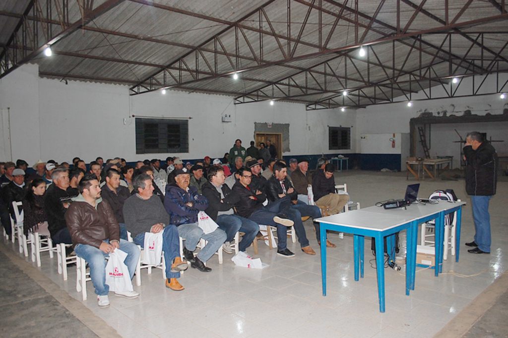 Nutrição animal foi tema de palestra promovida pelo Sindicato Rural de Anita Garibaldi