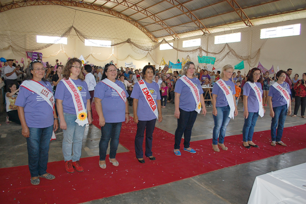 Sindicato de Pinhal realizou festa homenageando as mulheres agricultoras