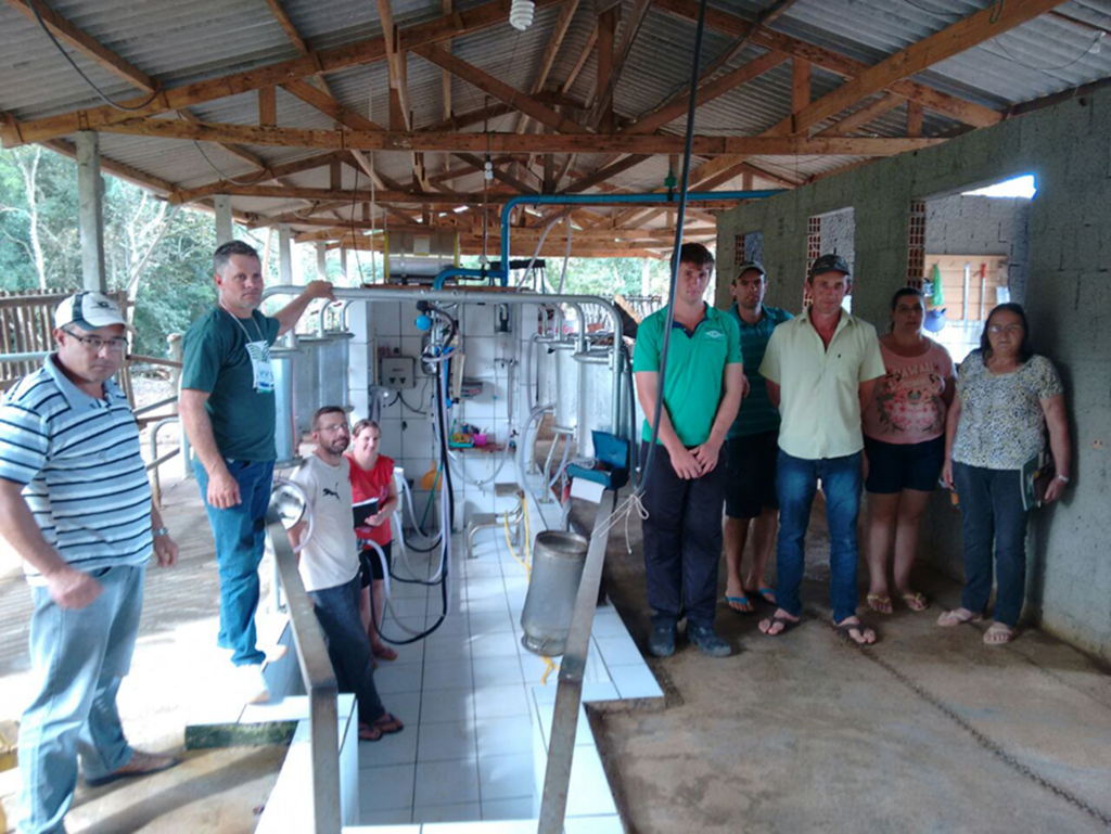 Pecuaristas abdonenses participam de curso de capacitação