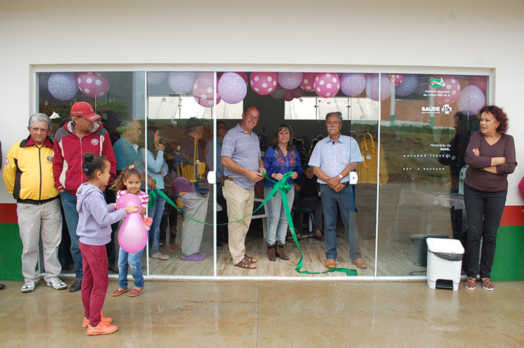 Administração de Campo Belo entrega obra à comunidade