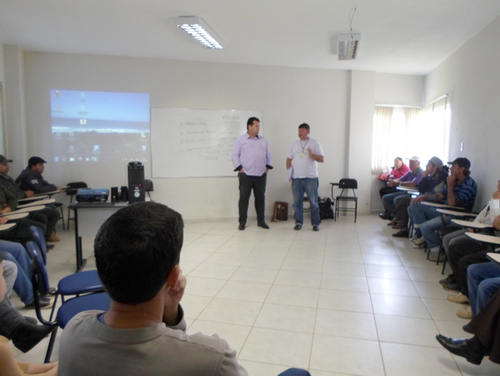 Epagri de Cerro Negro realizou reunião  com foco na comercialização  de frutas e hortaliças