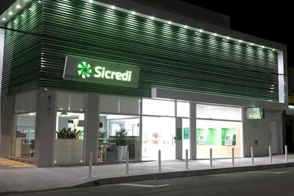 Sicredi UniEstados inaugura a sua 50ª agência