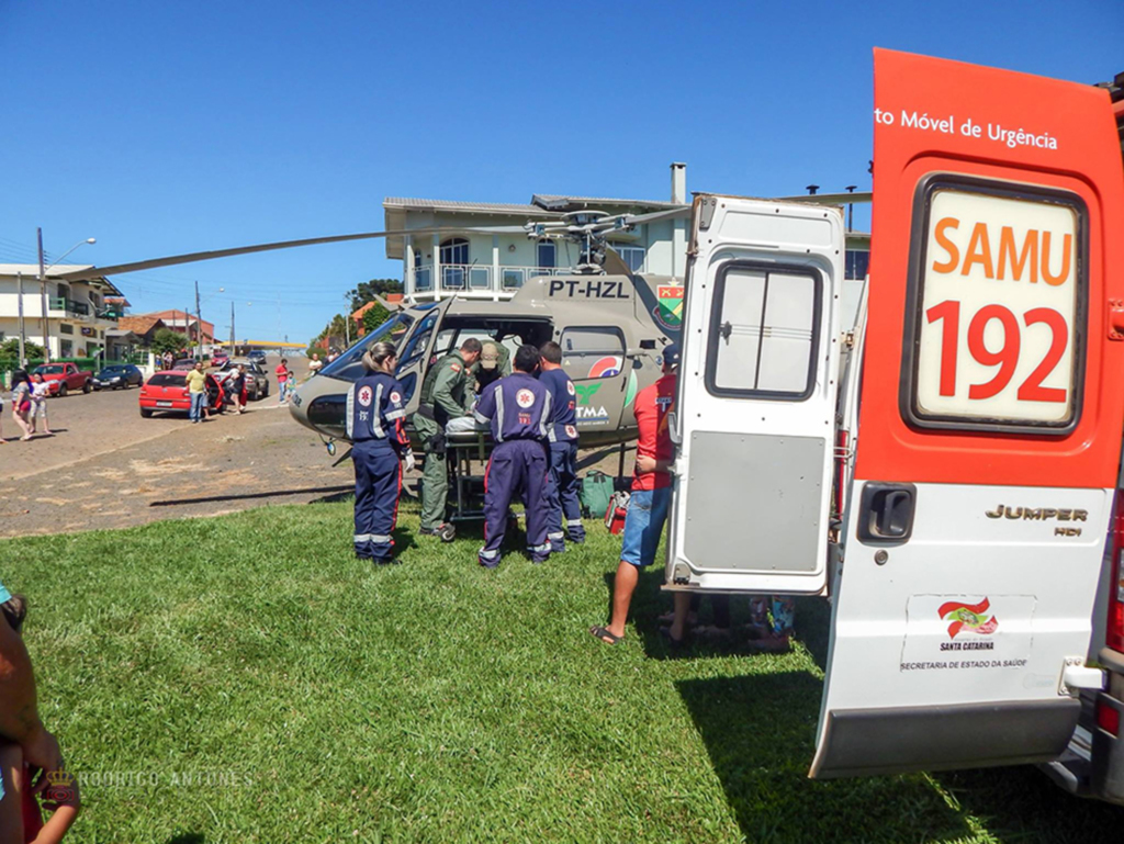 Helicóptero Águia 4  transferiu paciente com  AVC Hemorrágico