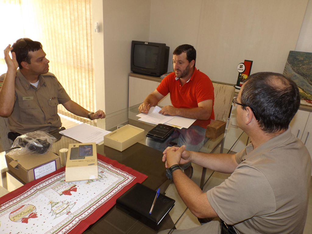 Administração Municipal e PM firmam parceria em Vargem