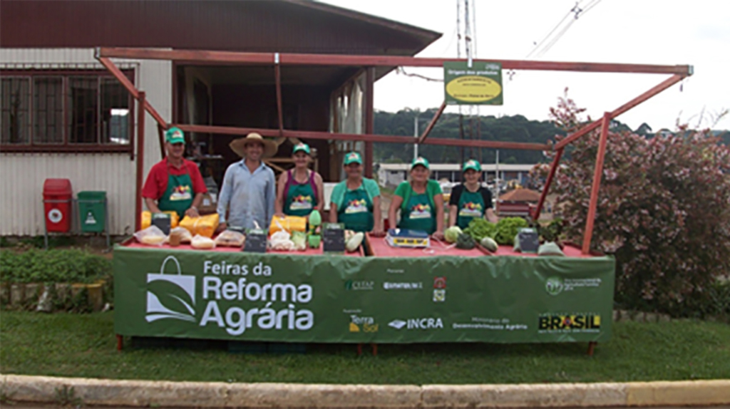 Agricultores de Pinhal da Serra receberam kit feira