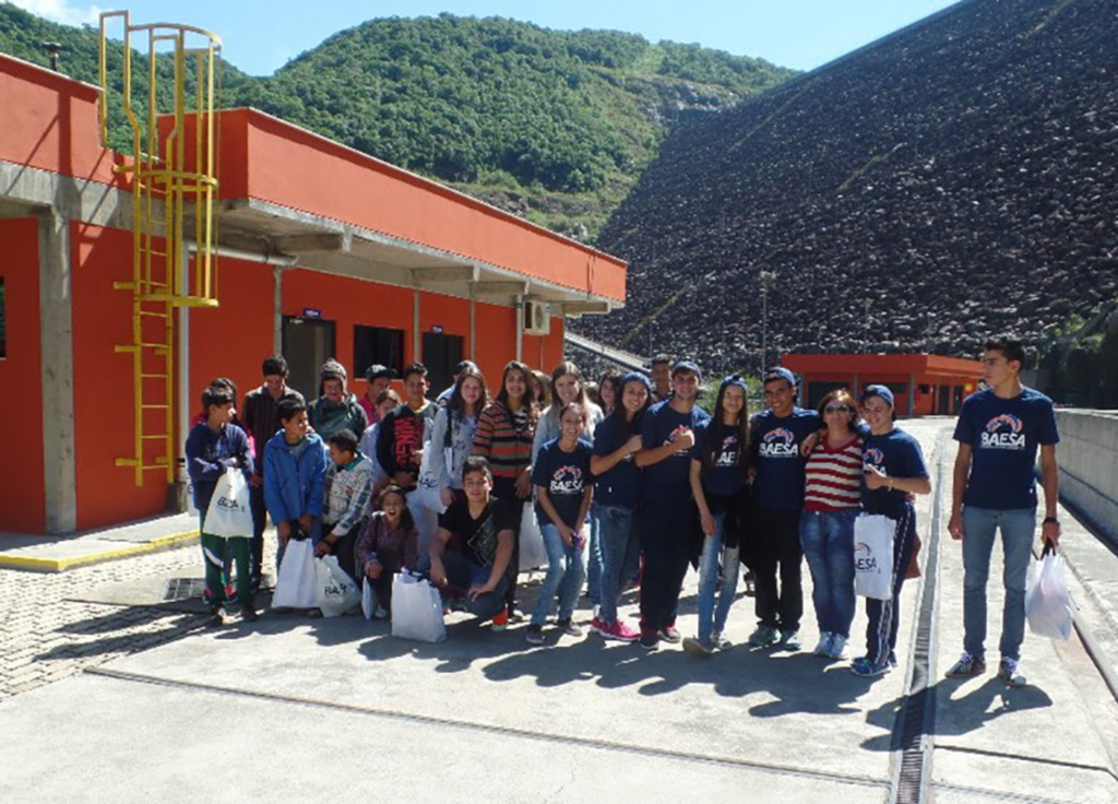 Estudantes de Cerro Negro visitam a Usina Hidrelétrica Barra Grande
