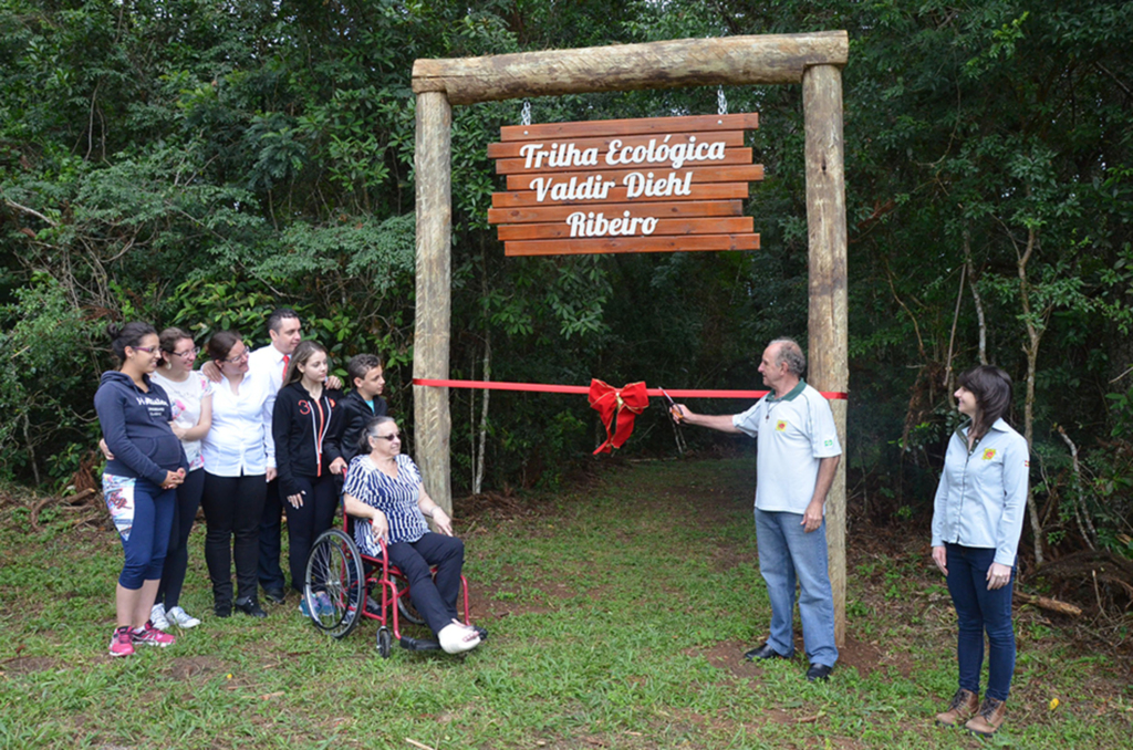 Trilha Ecológica da Florestal Gateados é revitalizada e presta homenagem