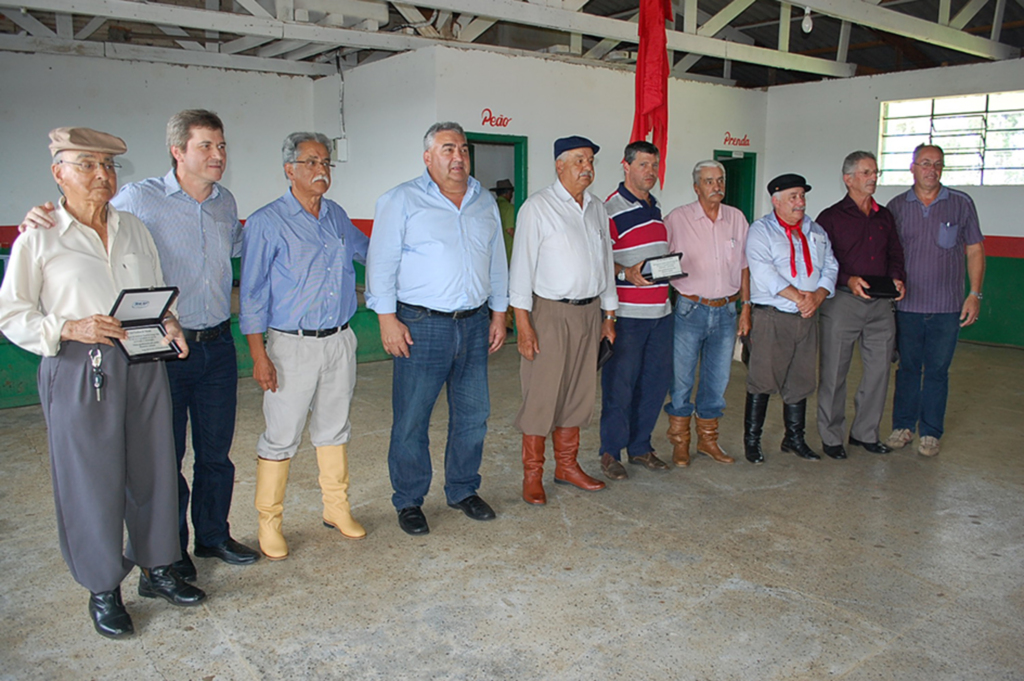 Sindicato Rural de Campo Belo do Sul realizou seminário e posse da nova diretoria