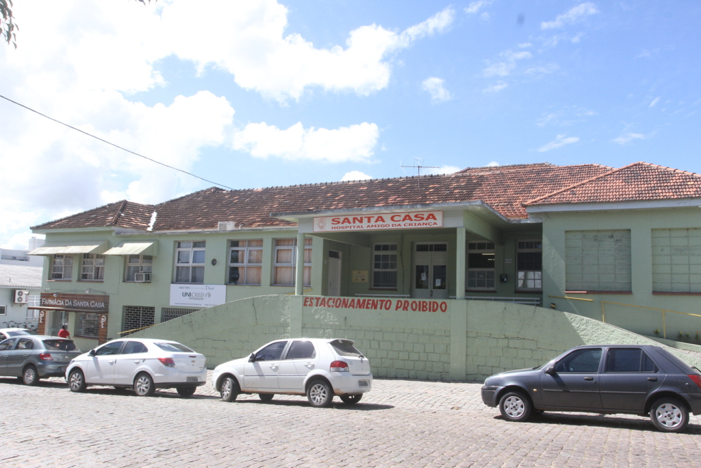 São Lourenço tenta não interromper serviço de hemodiálise