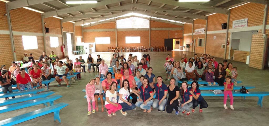 Beneficiárias do Bolsa Família participam de atividade