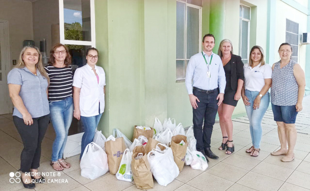 Seminário comemorativo ao Dia Internacional da Mulher, resulta em uma bela ação solidária