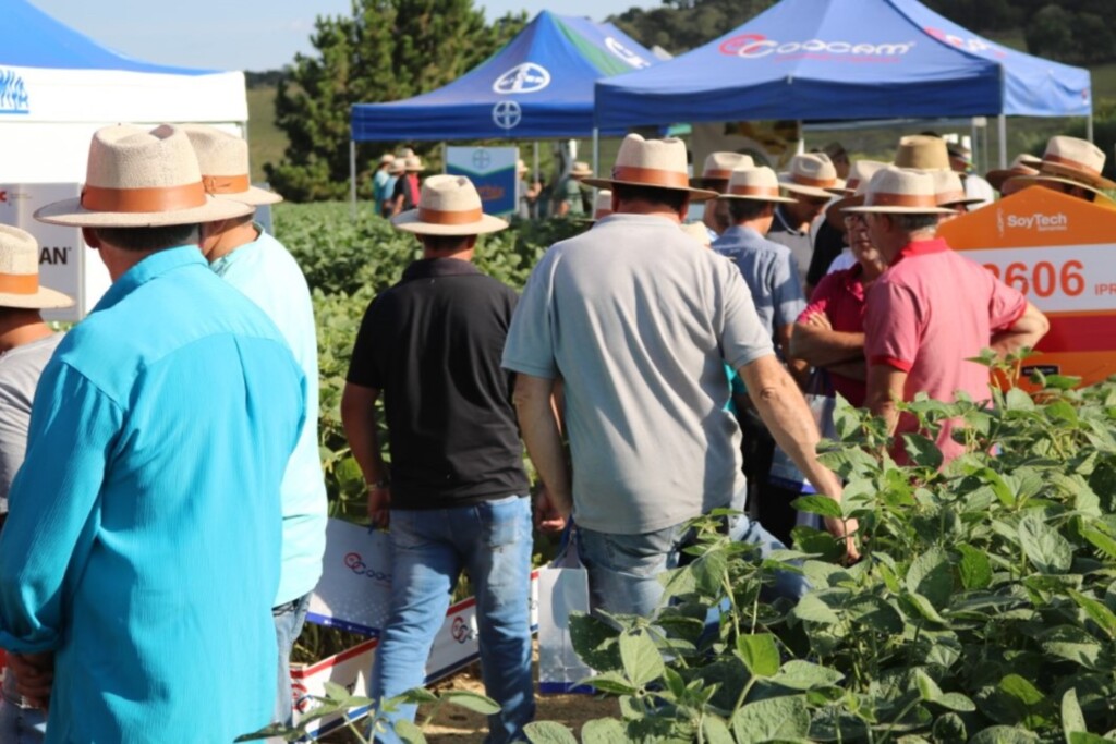 Coocam realiza Tarde de Campo na Filial de Curitibanos