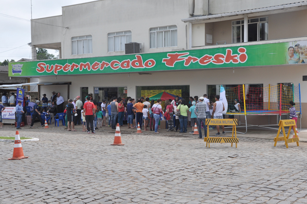 Supermercado Freski celebra 29 anos de história