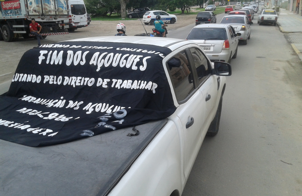 Novas exigências a açougues geram protestos