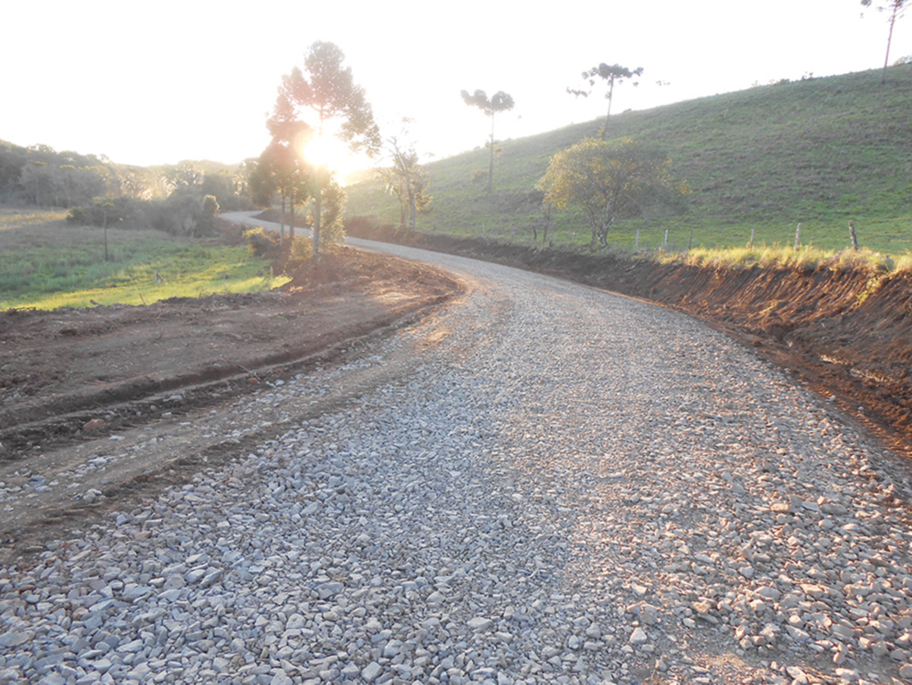 Uma nova estrada para São Sebastião