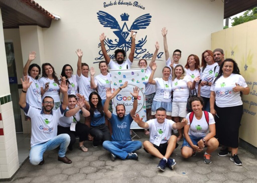 Escolas estaduais participam de programa de sala de aula virtual em parceria com a Google