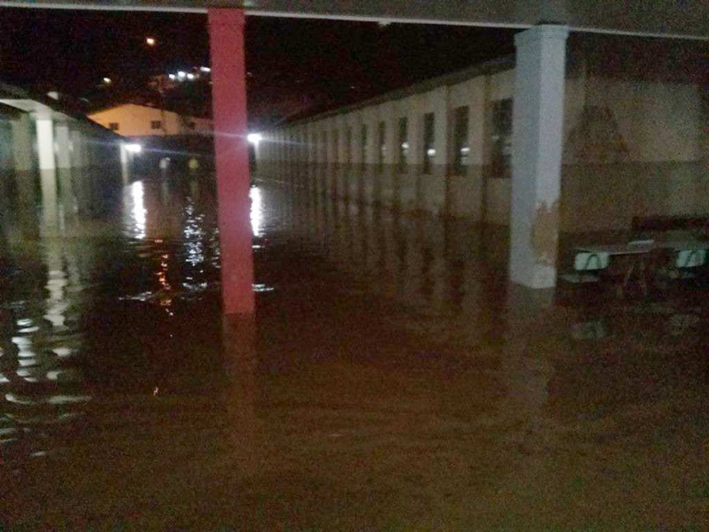 Chuva provoca alagamentos em Anita Garibaldi
