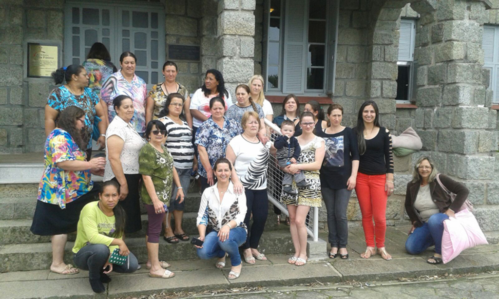 Mulheres viajam para Florianópolis em busca de conhecimento