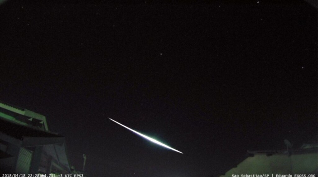 Olhe para o céu e veja chuva de meteoritos na madrugada de segunda-feira
