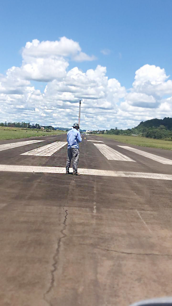 Empresa responsável pela execução da ampliação do Aeroporto Santa Terezinha inicia os trabalhos