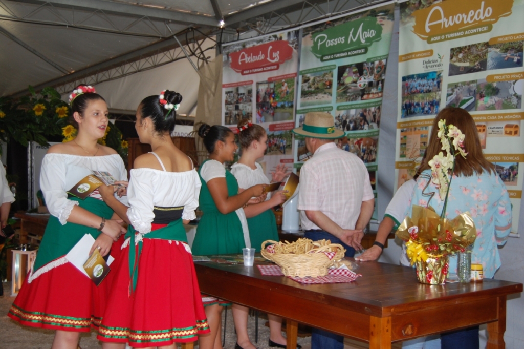 Ações do Sebrae/SC para o turismo são destaque no Itaipu Rural Show