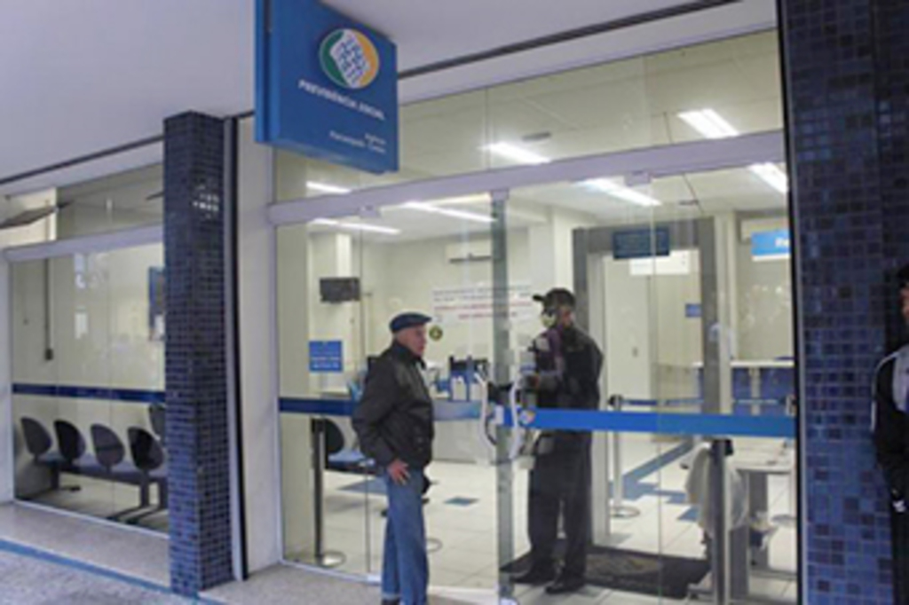 População enfrenta greve dos servidores do INSS em Santa Catarina