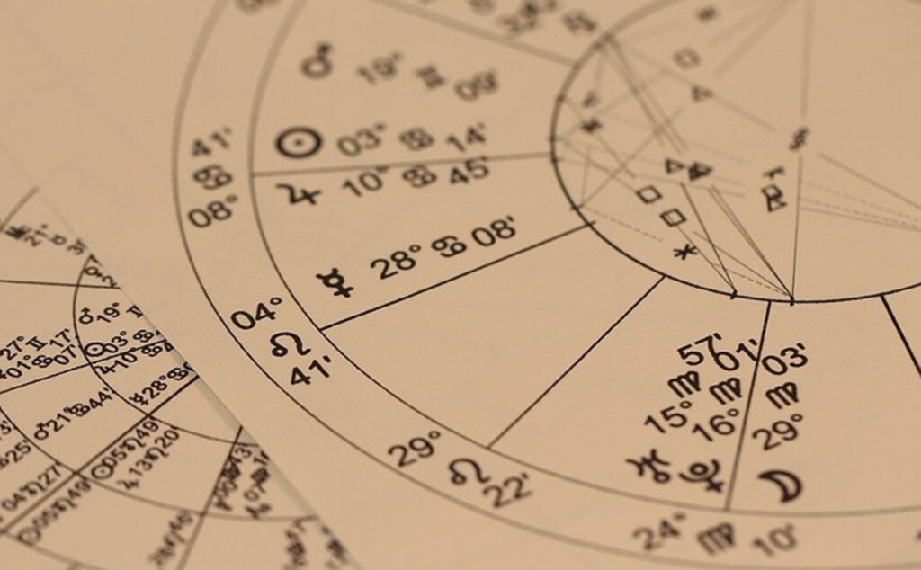  - O horóscopo traz tendências e dicas para os signos em todos os setores da vida em fevereiro 2020. Fonte: Pixabay.