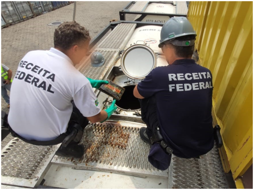 Receita Federal realiza apreensão de 562 quilos de cocaína no Porto de Itapoá/SC