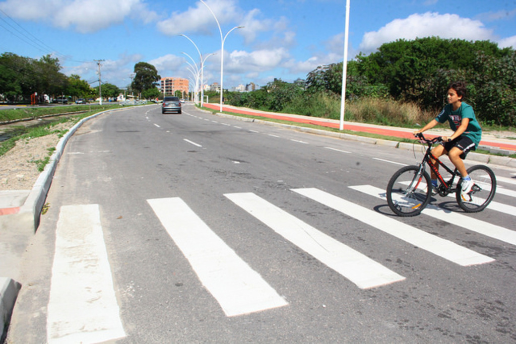 Nova pista da JK está  liberada para o trânsito