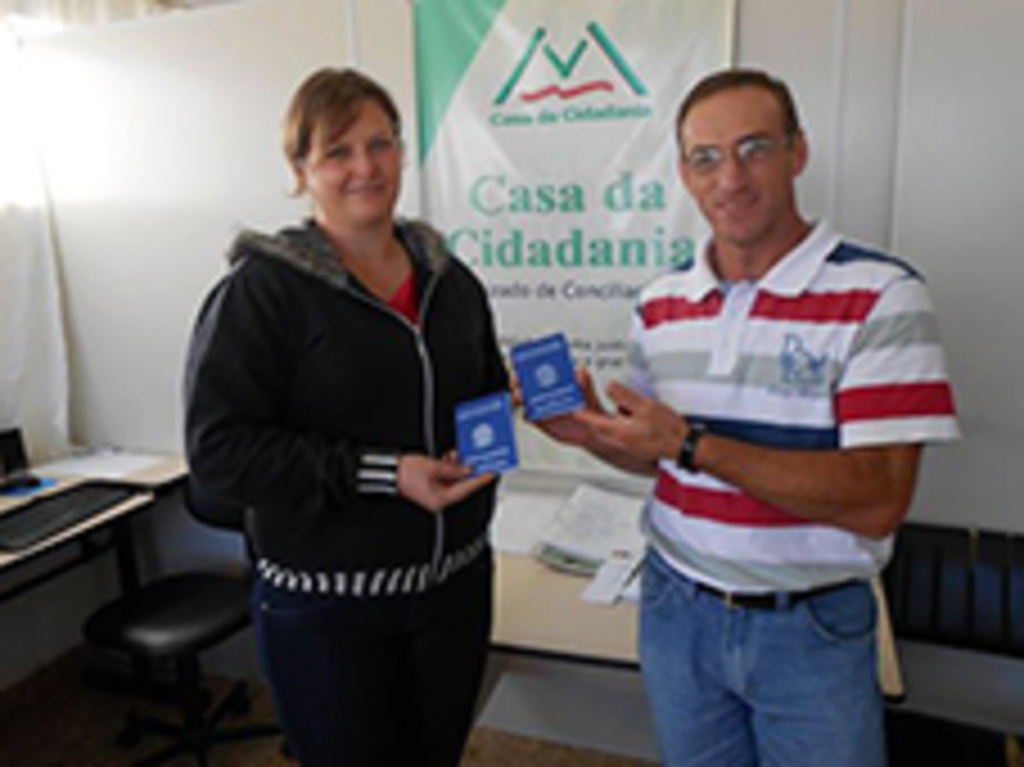Moradores já podem confeccionar carteira de trabalho no município