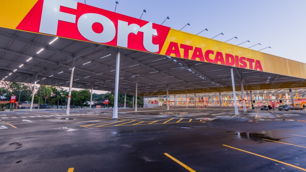 Fort Atacadista abre mais de 600 vagas de emprego em SC