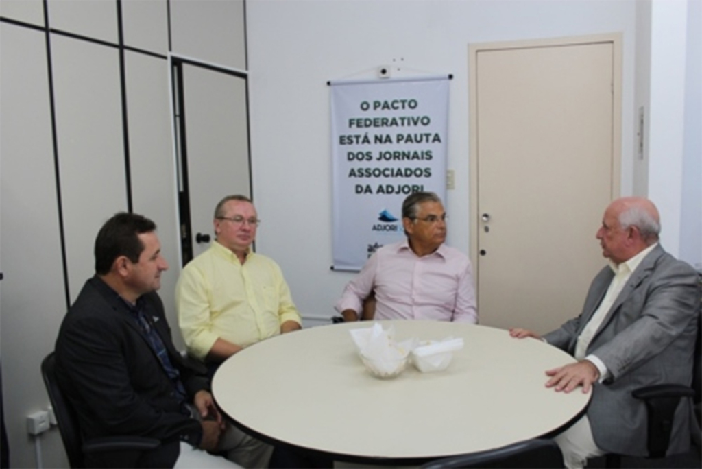Presidente da Fetaesc, José Walter, pede rapidez nos investimentos para internet no meio rural