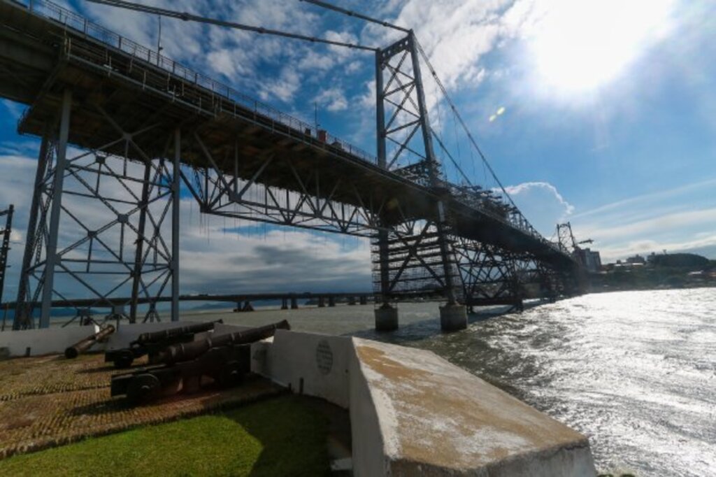 Ponte Hercílio Luz será cenário para esportes de aventura