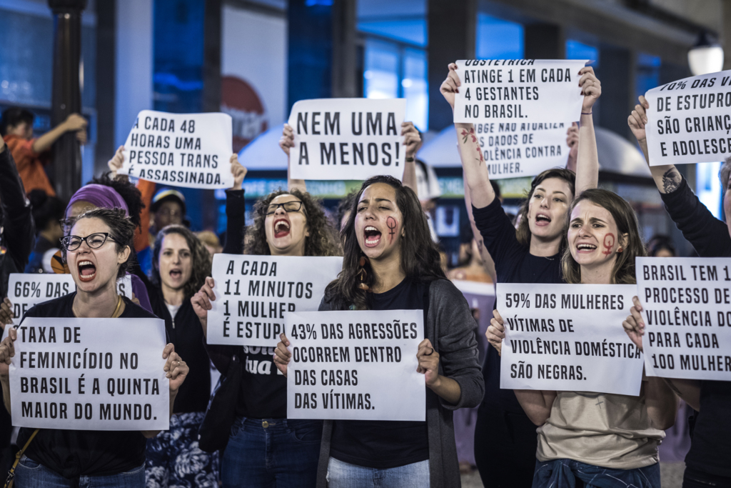 Uma a cada 100 mulheres procurou a Justiça em 2017