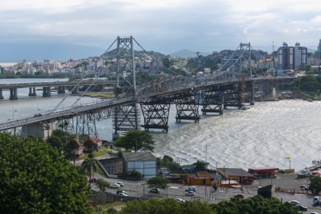 Ponte Hercílio Luz Reabertura da Ponte Hercílio Luz terá esquema de segura