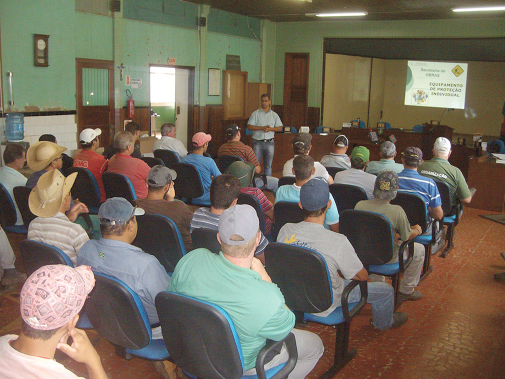 Rotary Club anitense tem nova presidente