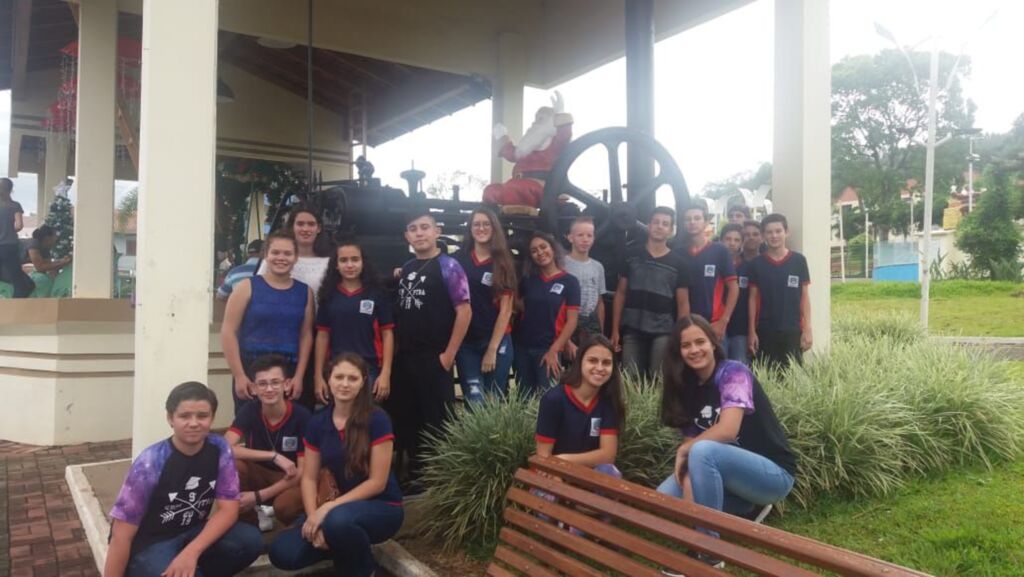 VIAGEM DE ESTUDOS LEVA ESTUDANTES DO INTERIOR DE PIRATUBA AO MAIOR PARQUE DE ENERGIA EÓLICA DE SANTA