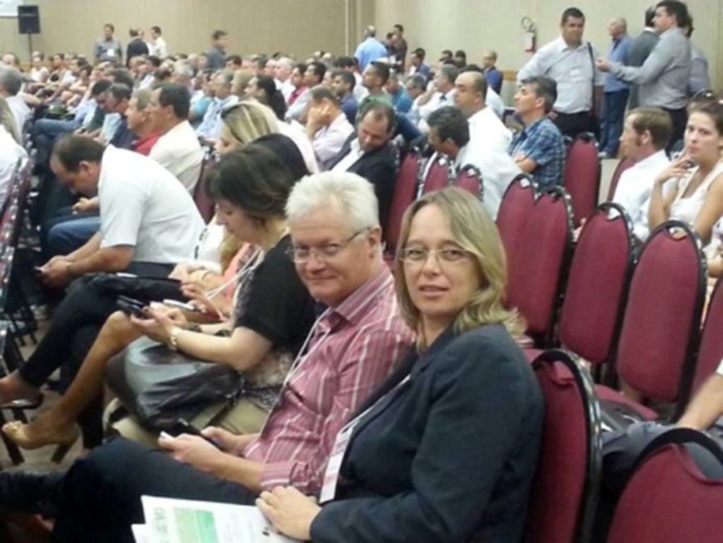 PREFEITOS EM AÇÃO No Congresso, Amurc propõe medidas de organização