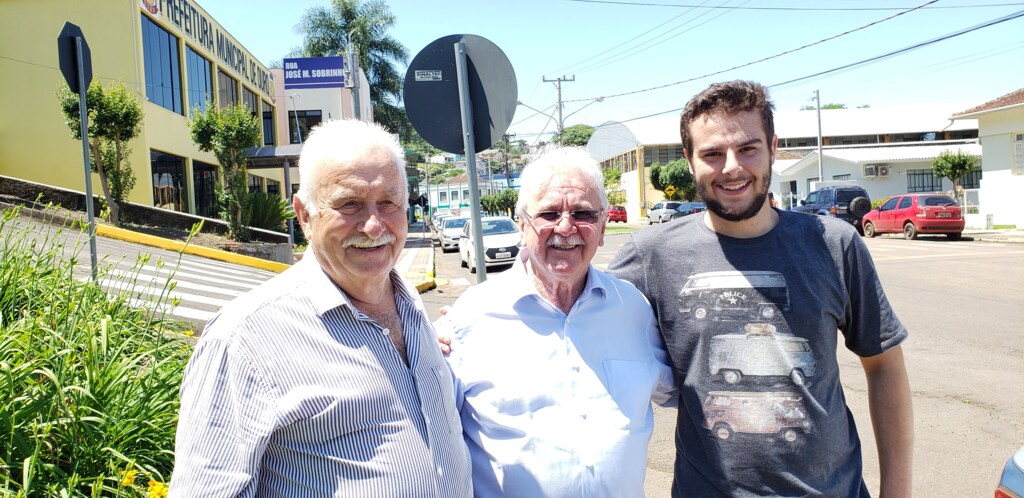 Deputado Sopelsa visita ex-prefeito de Ouro (Mingo)