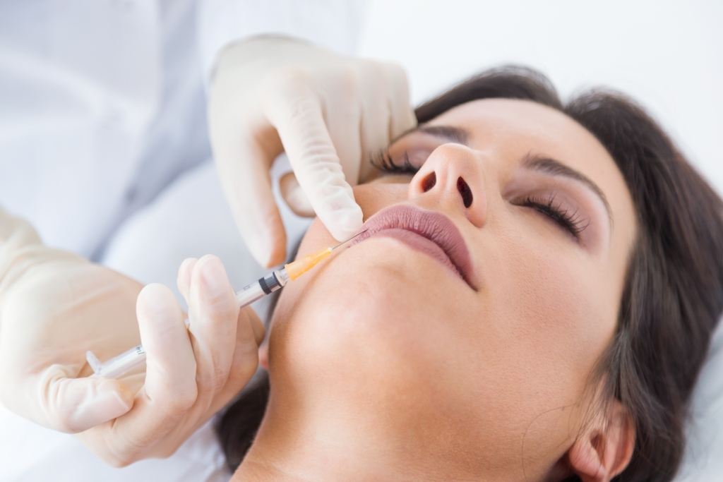 Conheça as técnicas de harmonização facial que rejuvenescem sem cirurgia