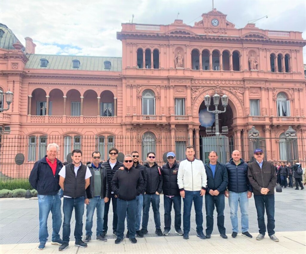 Grupo da Coocam visita a Argentina