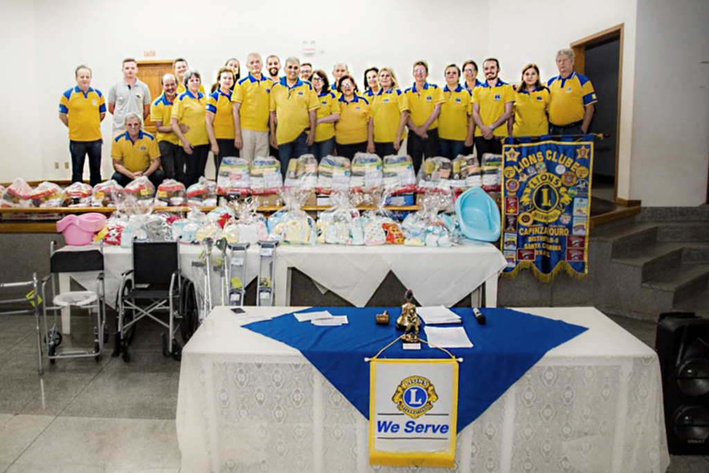 LIONS CLUBE CAPINZAL E OURO REALIZA TRADICIONAL BUCHADA