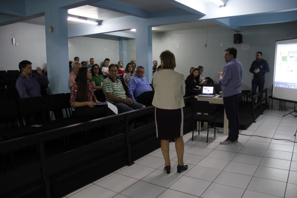 Administração Municipal e entidades realizam última reunião para tratar da Semana da Pátria 2019